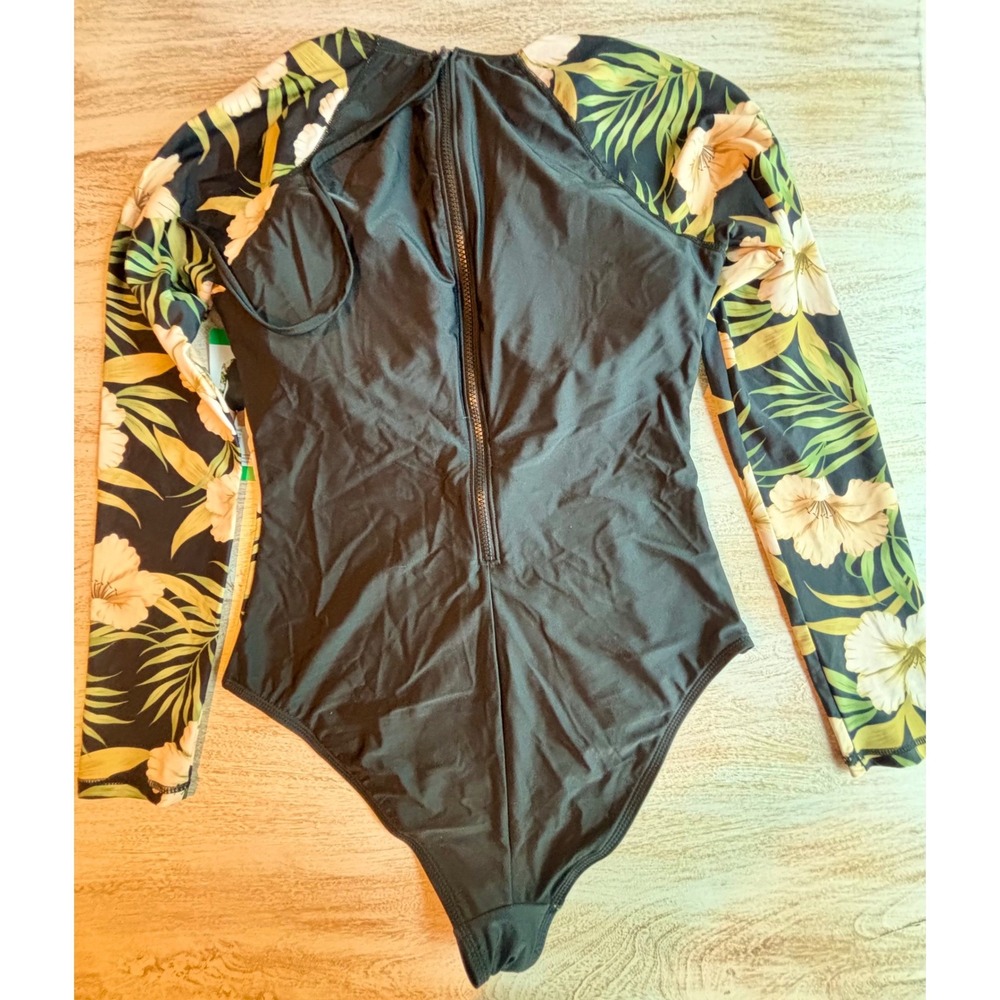 NWT Hurley Rash Guard Paddle suit Women Size XL Long Sleeve UPF 50 - Picture 3 of 6